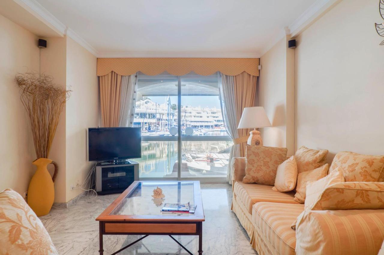 Апартаменты Del Parque Flats - Puerto Marina Бенальмадена Экстерьер фото